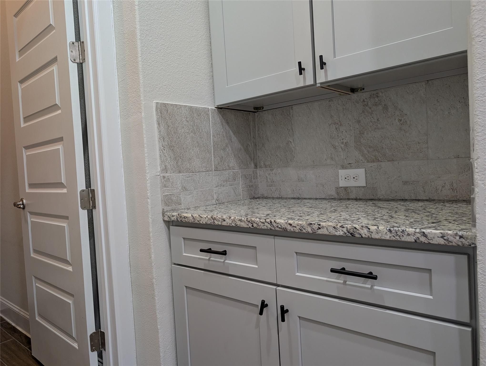 3112 Bouchette Cv Property Photo 13