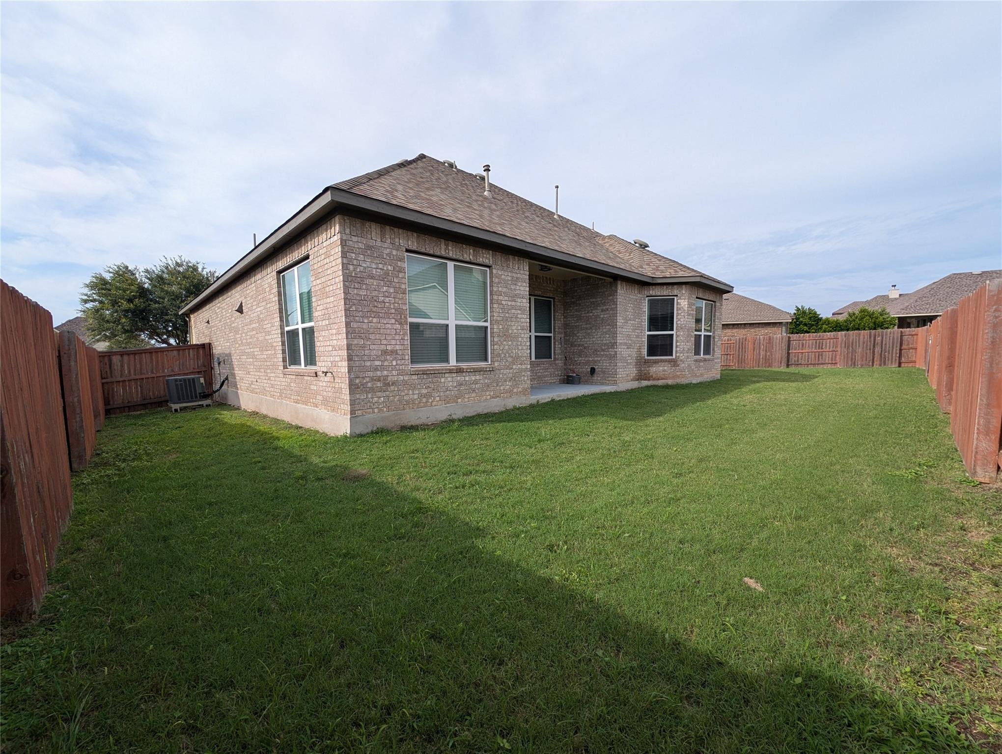 3112 Bouchette Cv Property Photo 29