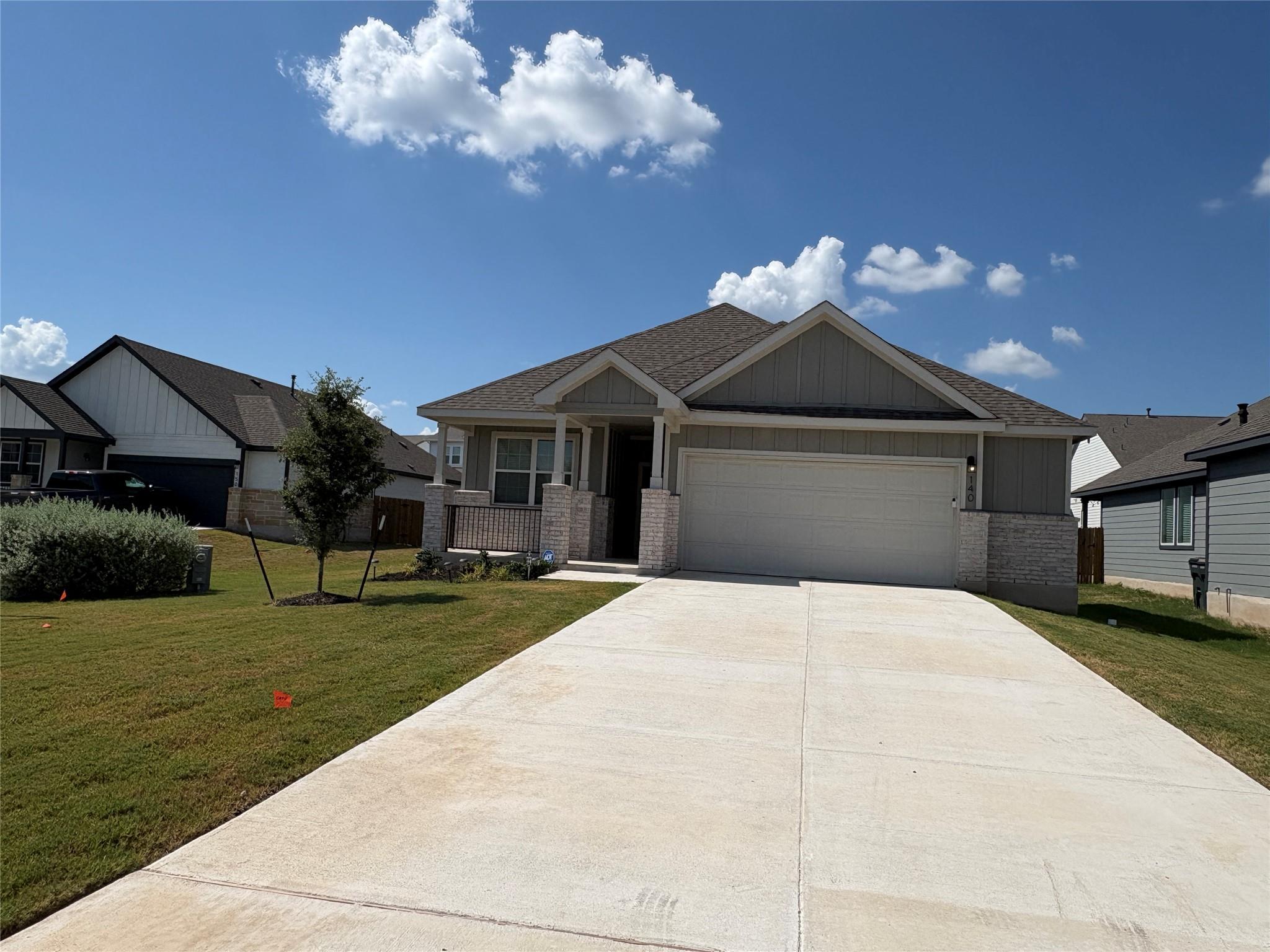 140 Saddle Cv Property Photo 1