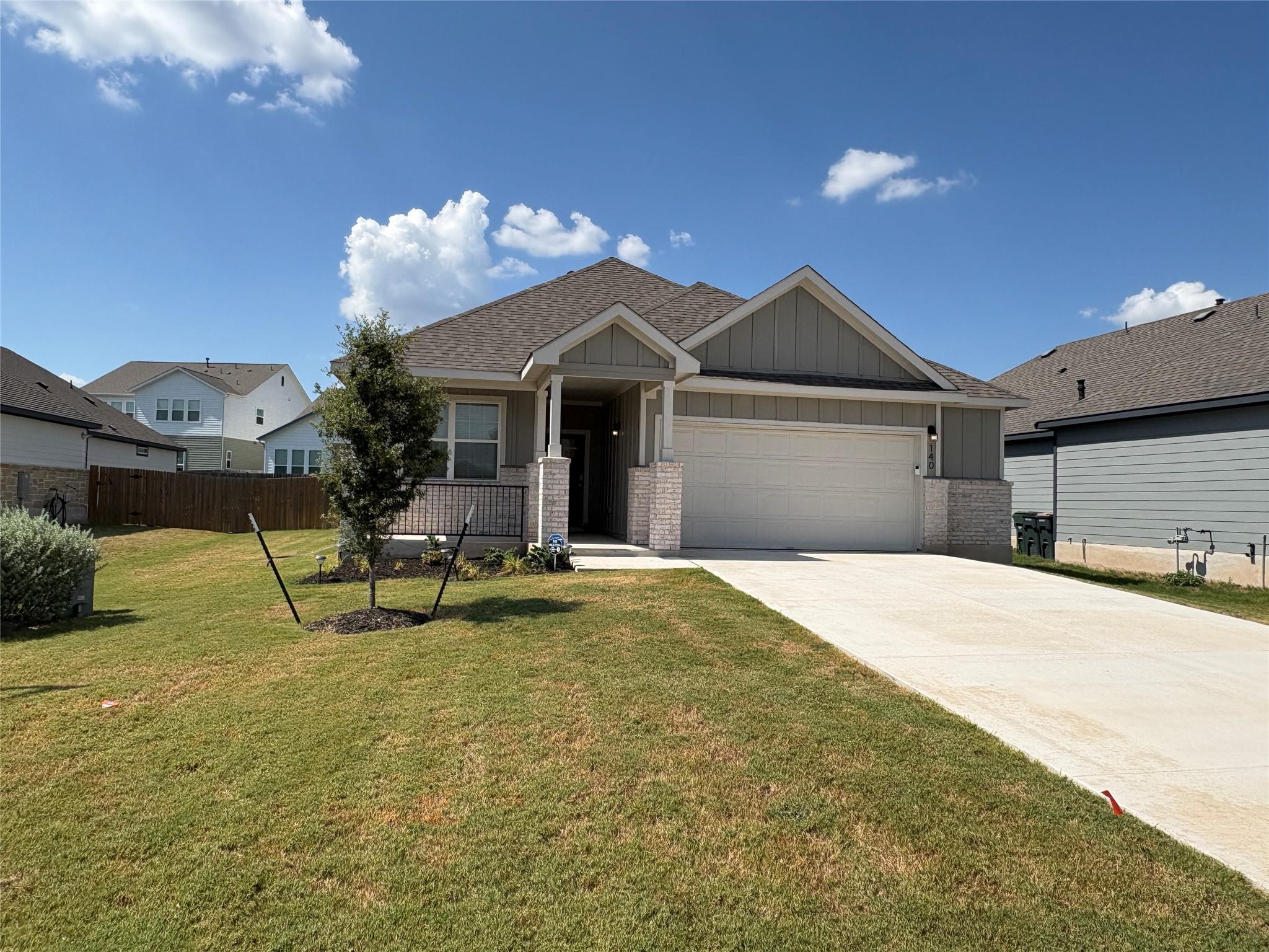 140 Saddle Cv Property Photo 2