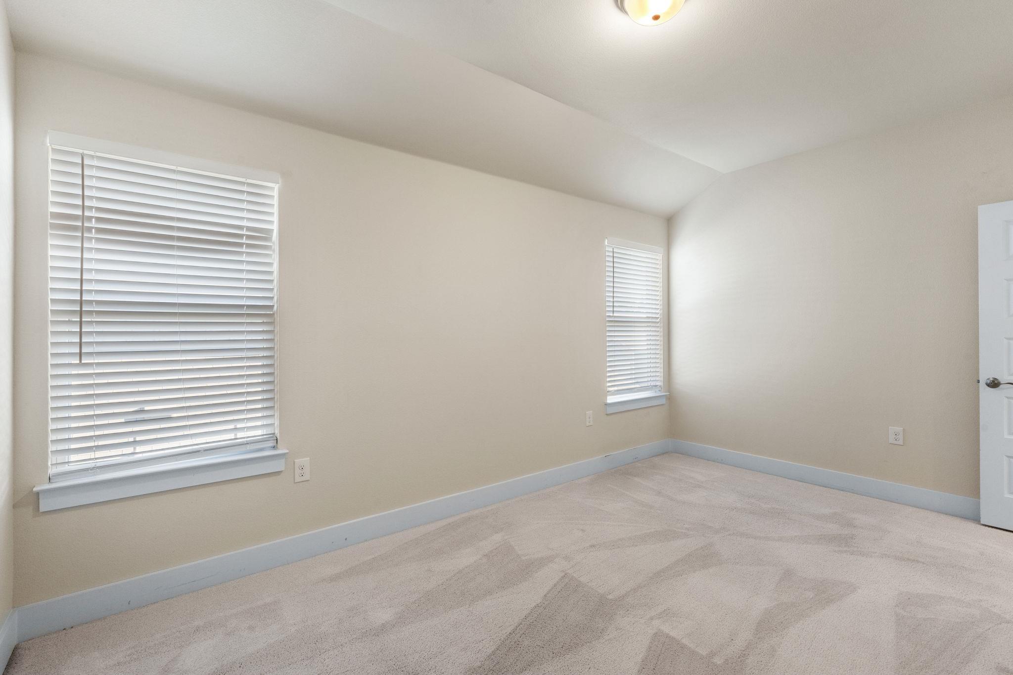 212 Verrado Path Property Photo 19