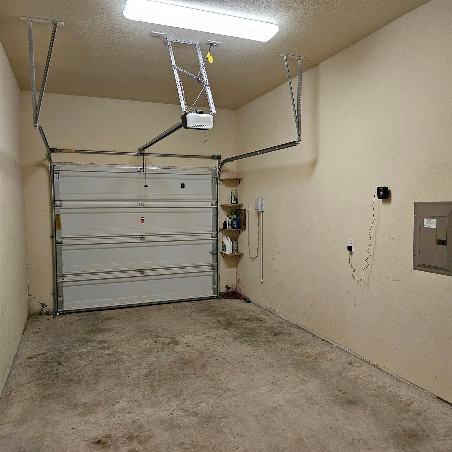 212 Verrado Path Property Photo 35