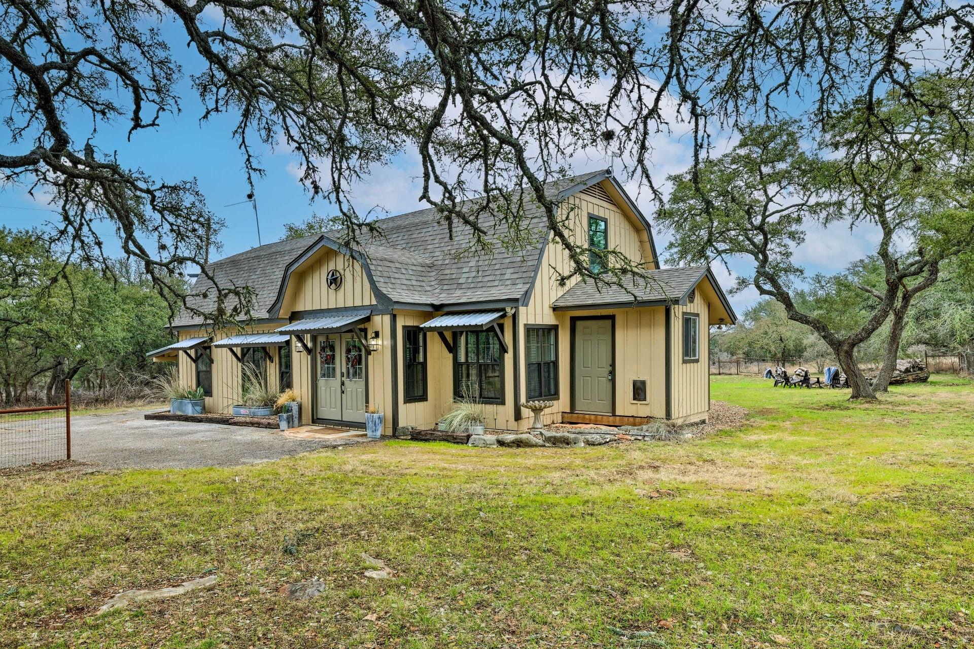 191 Gardenia Dr Property Photo