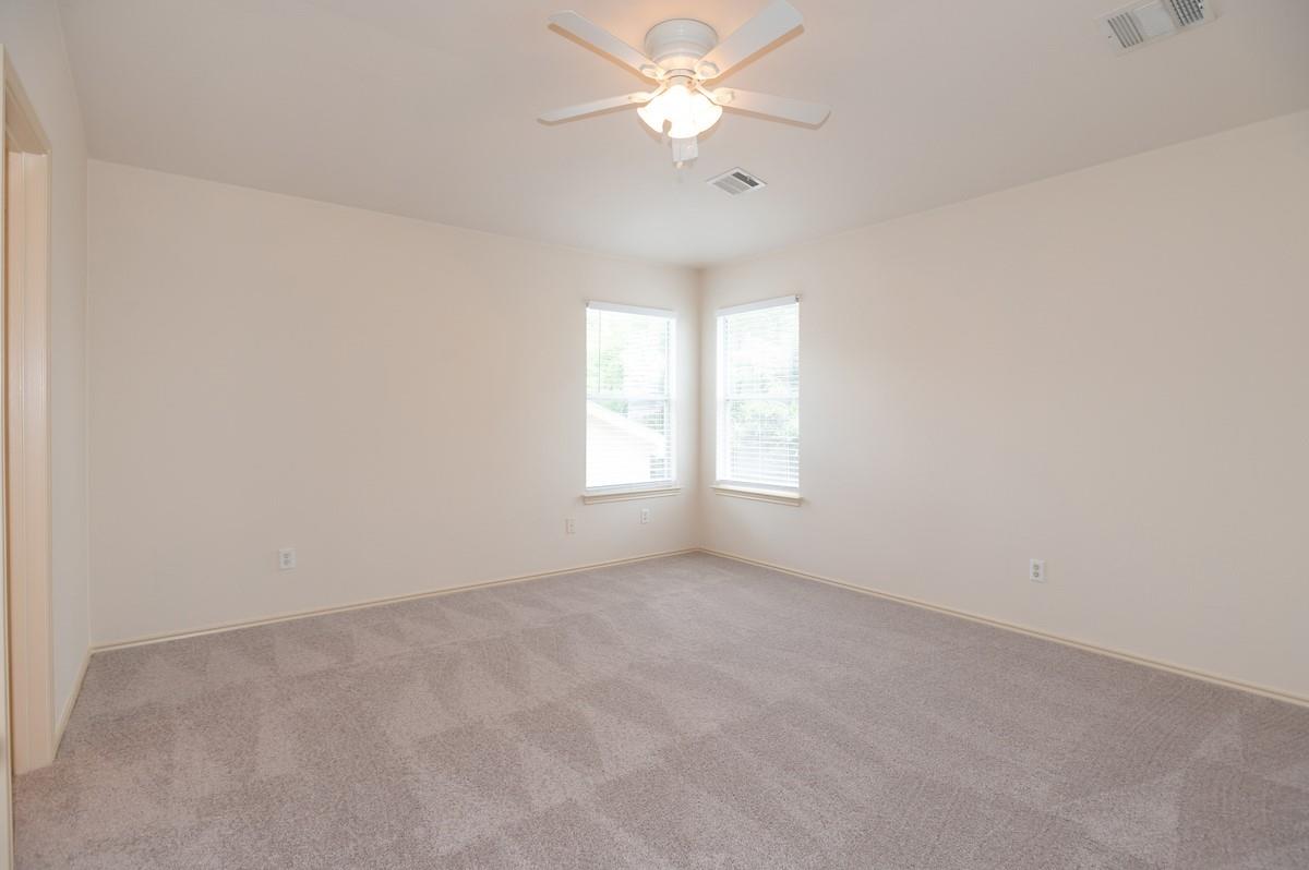 11615 James B Connolly Ln Property Photo 7