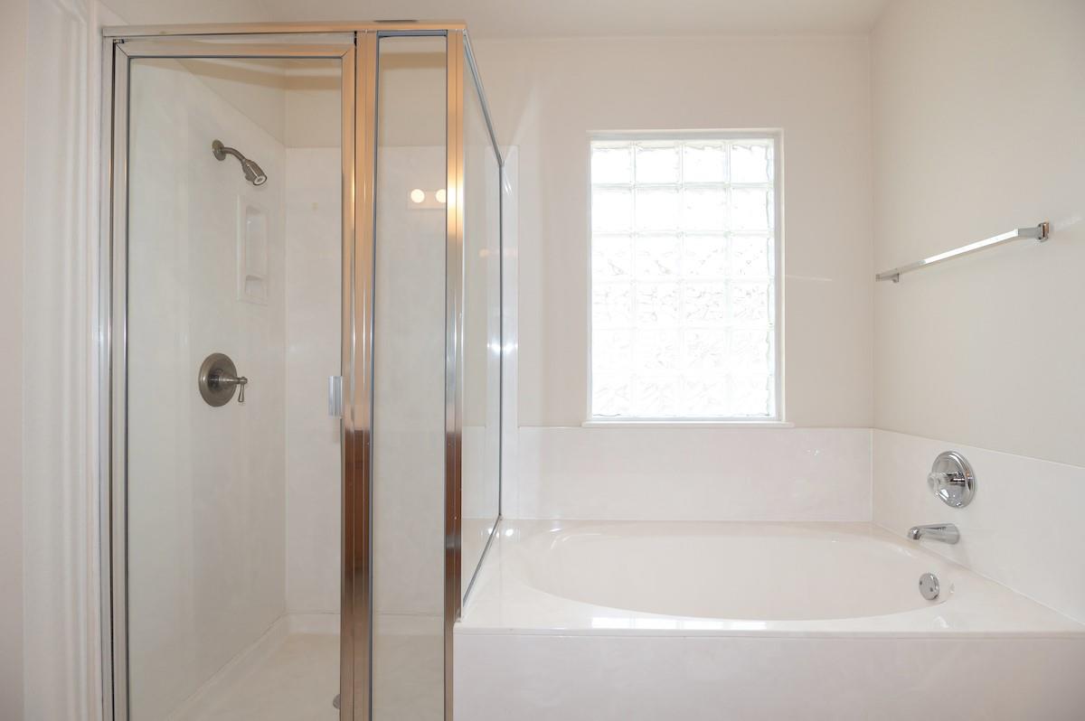 11615 James B Connolly Ln Property Photo 10