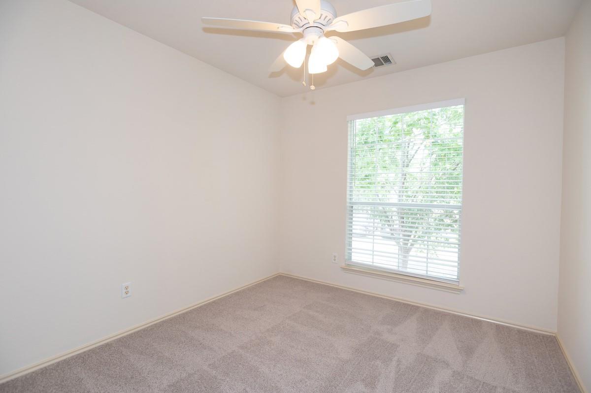 11615 James B Connolly Ln Property Photo 14