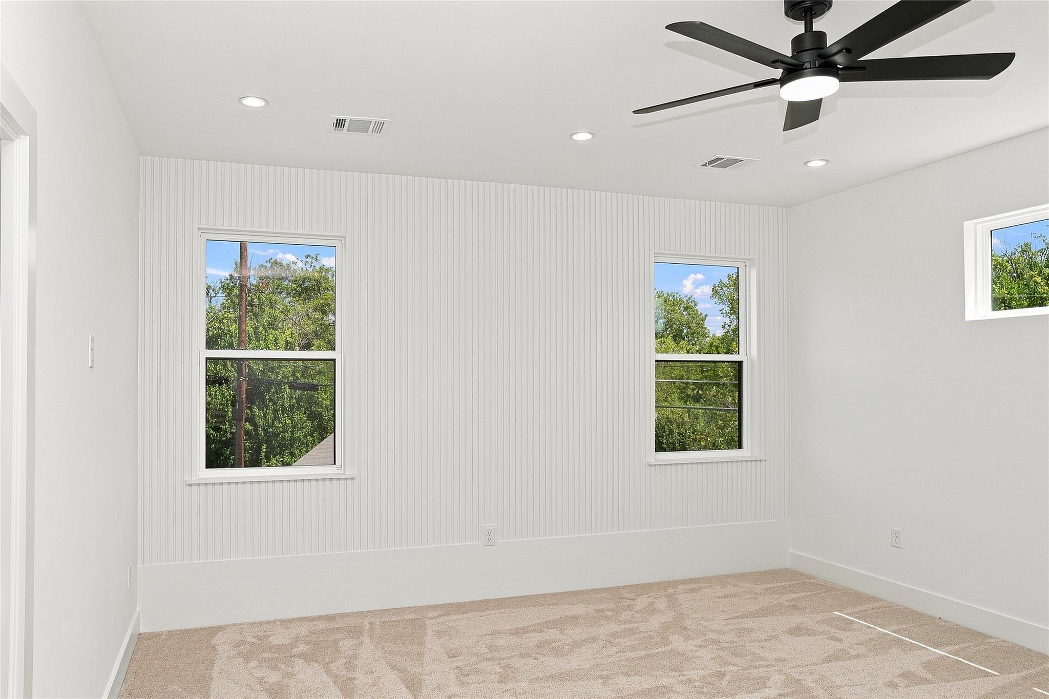 1500 Sylvan Glade None #a Property Photo 10
