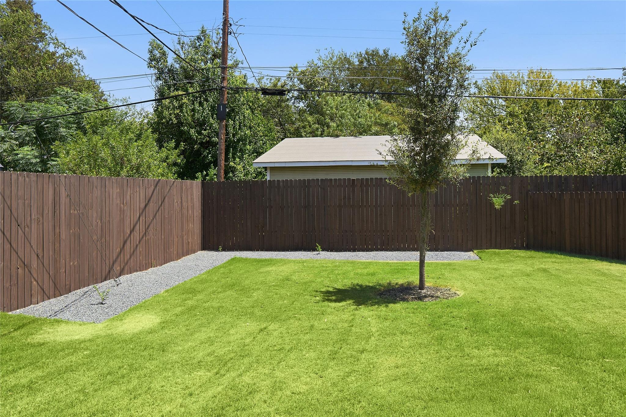 1500 Sylvan Glade None #a Property Photo 20
