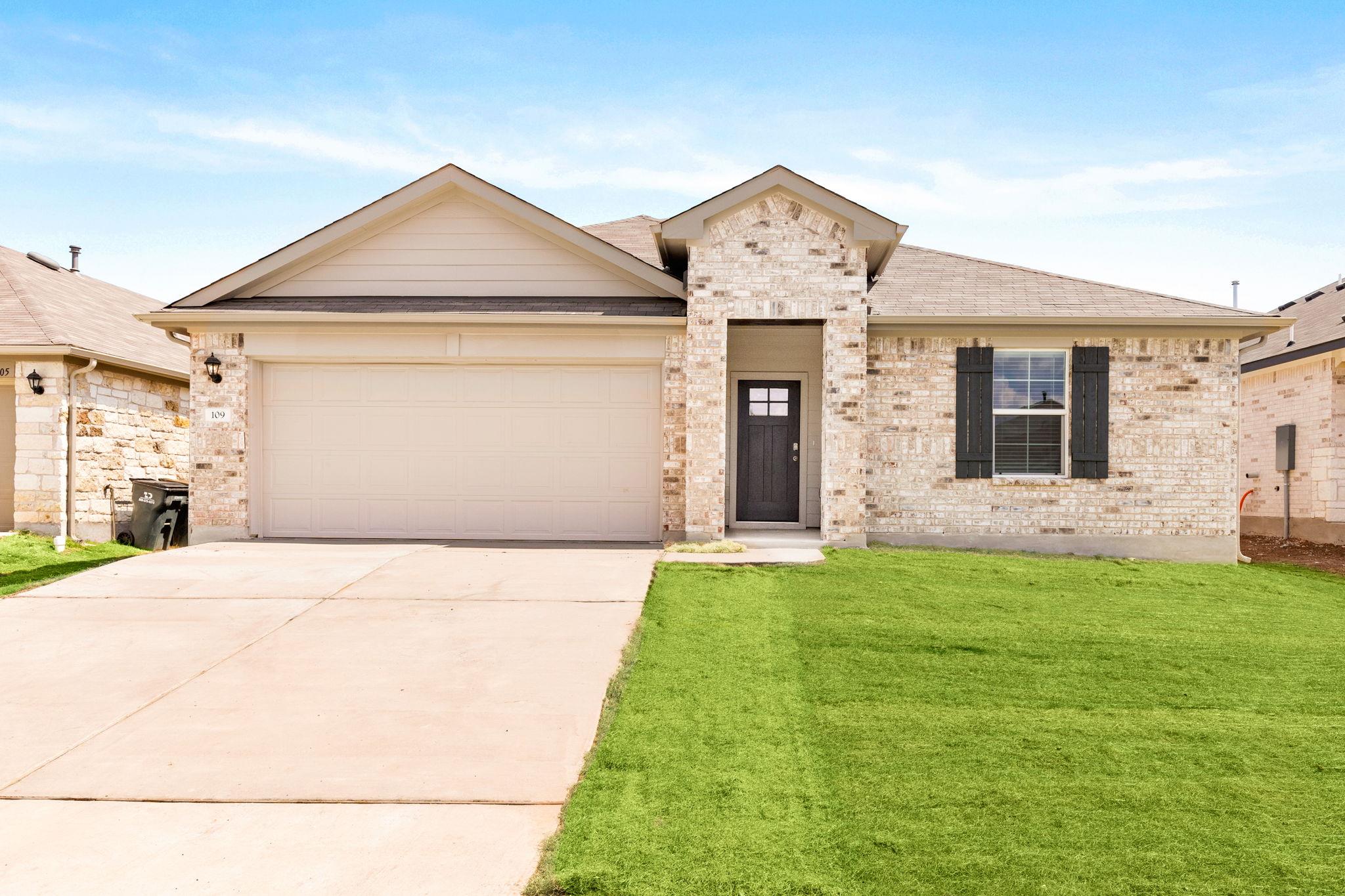109 Docile Loop Property Photo