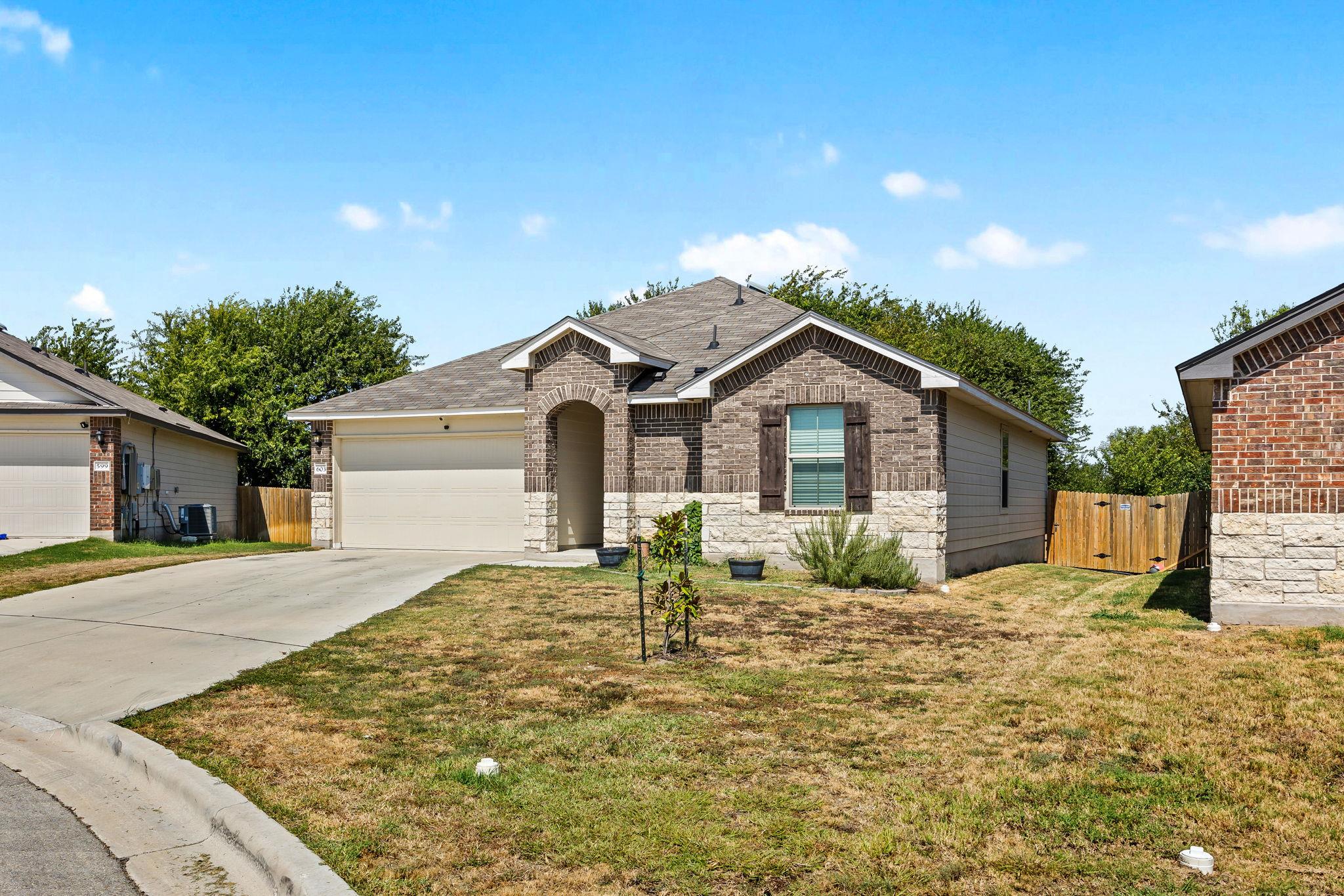 603 Taggart Trl Property Photo 3