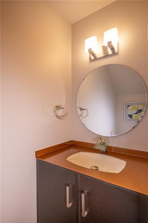 1101 Grove Blvd #106 Property Photo 8