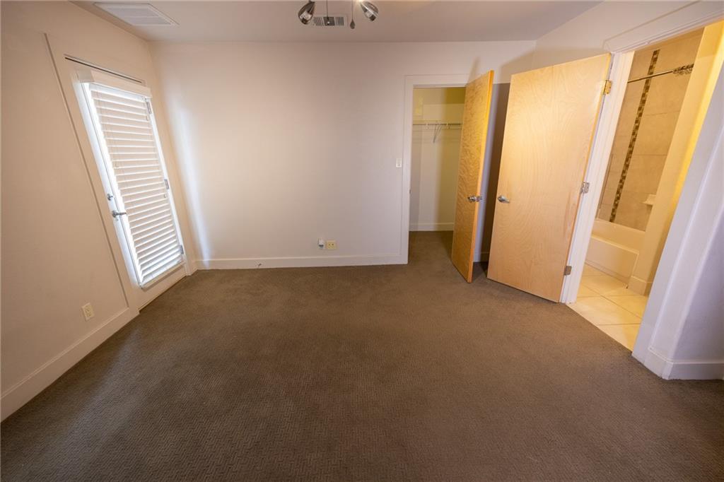 1101 Grove Blvd #106 Property Photo 10