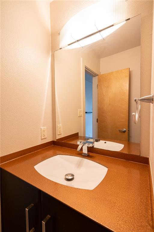 1101 Grove Blvd #106 Property Photo 12