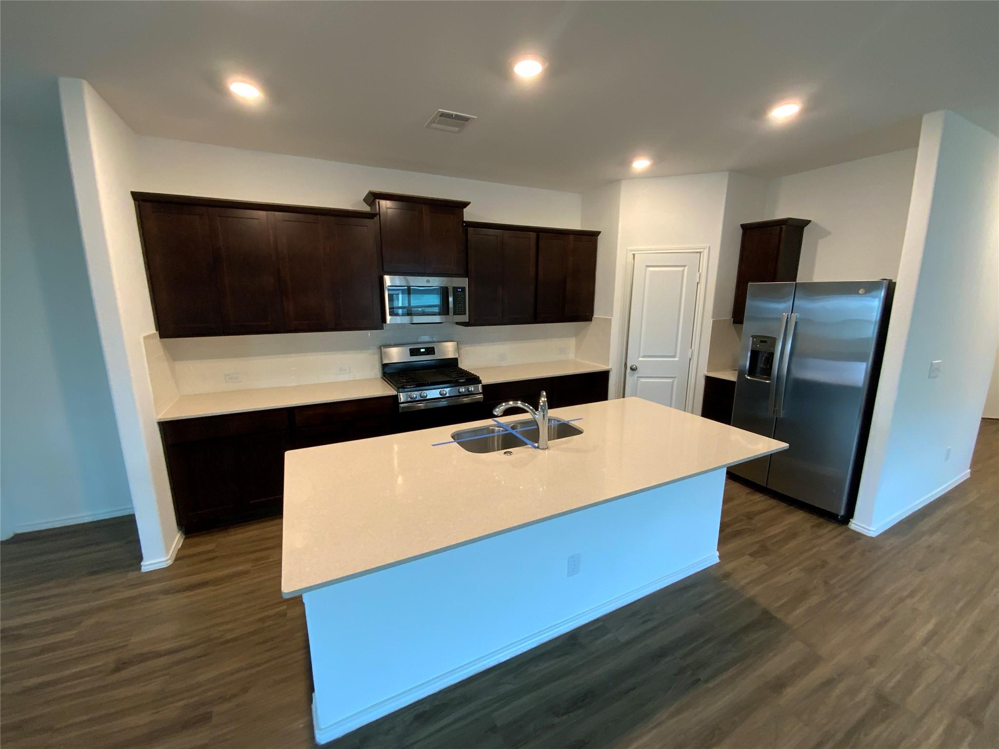 268 Madrid Property Photo 4