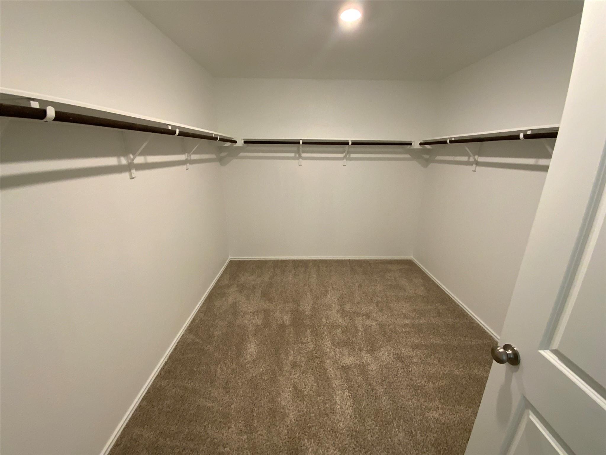 268 Madrid Property Photo 6