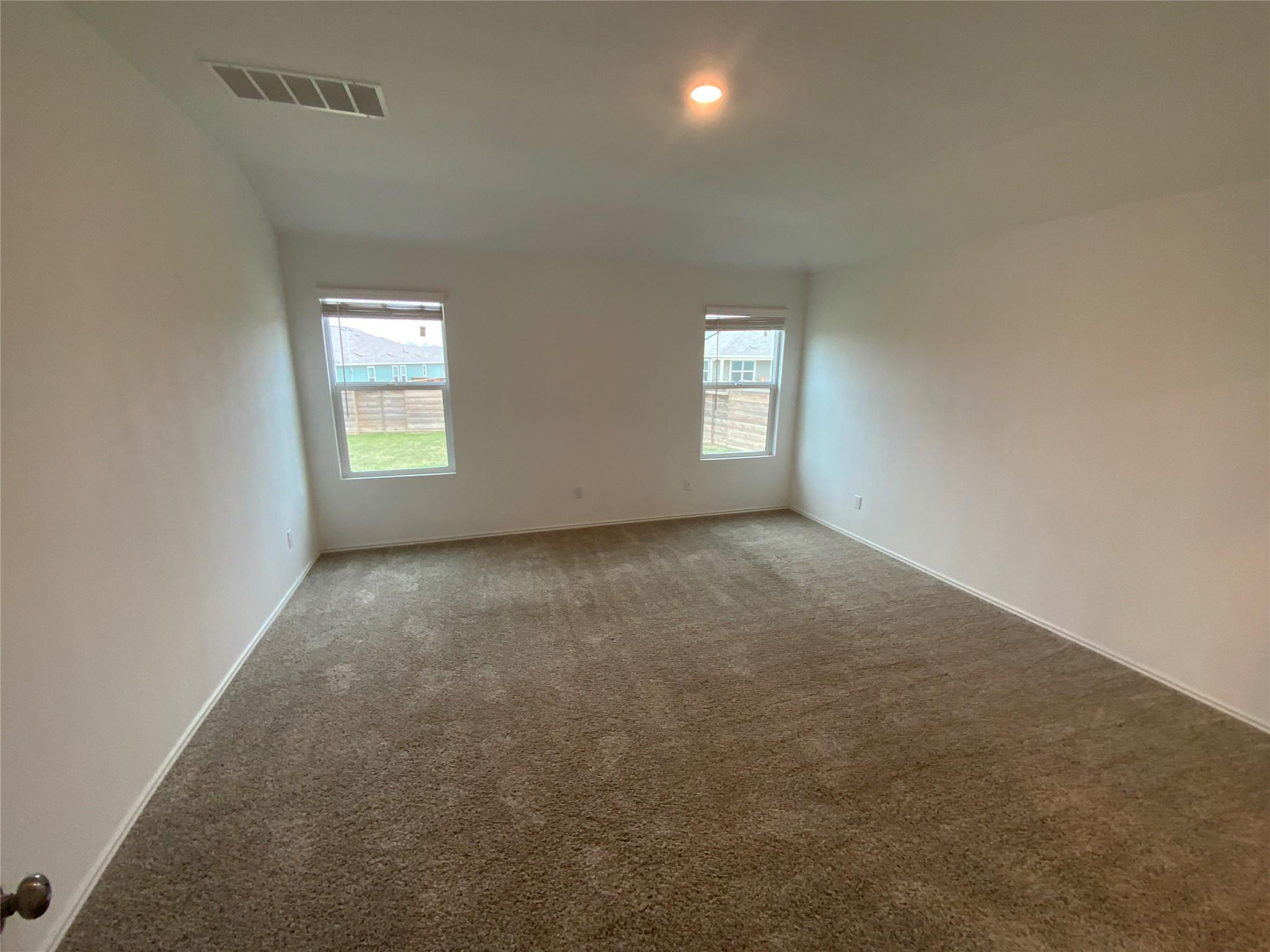 268 Madrid Property Photo 7