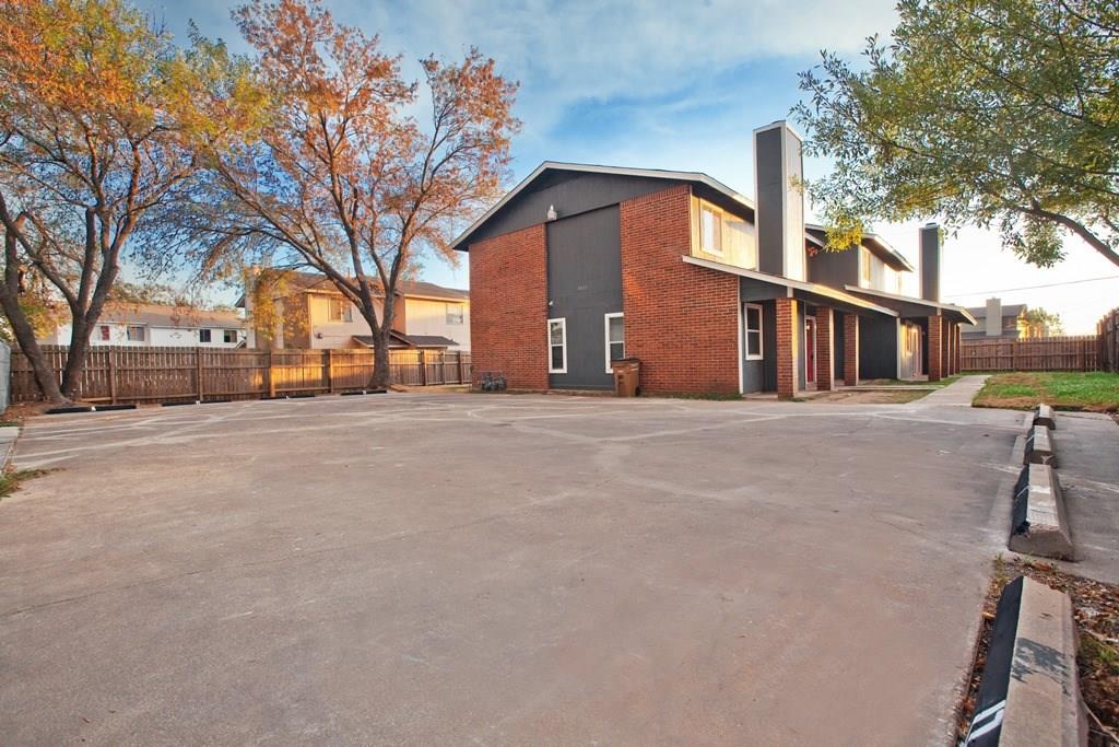 8401 Colony Loop Dr #d Property Photo 1