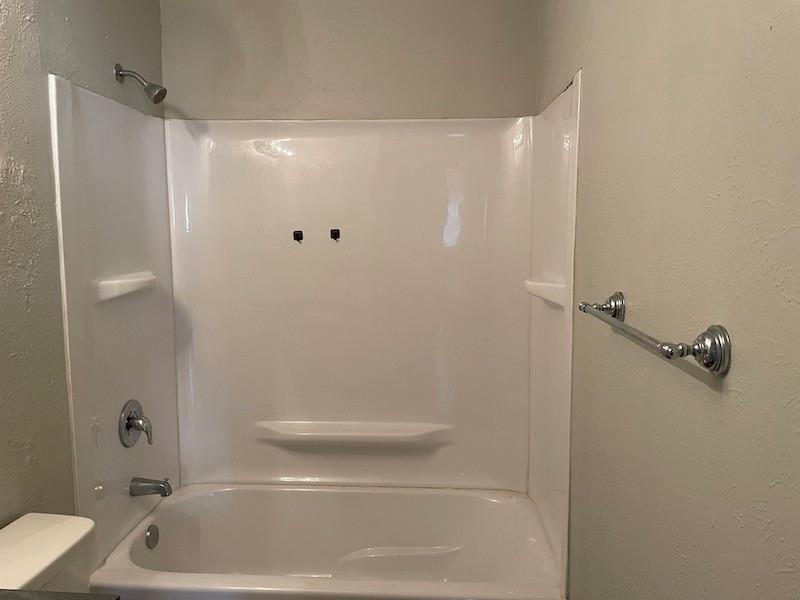 8401 Colony Loop Dr #d Property Photo 8