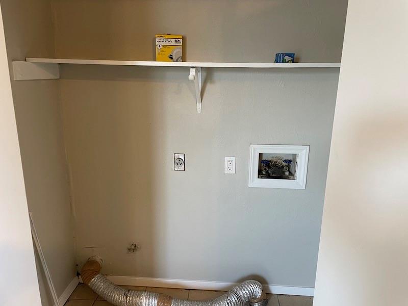 8401 Colony Loop Dr #d Property Photo 9