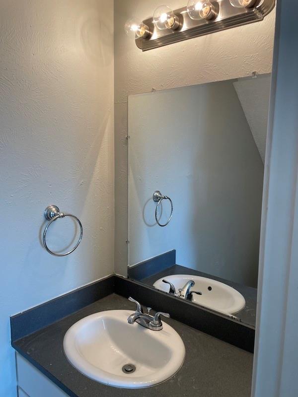 8401 Colony Loop Dr #d Property Photo 10