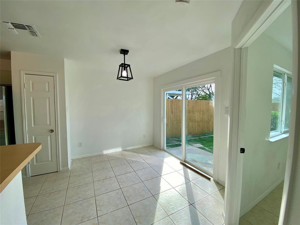 12318 Marogot Run Property Photo 5
