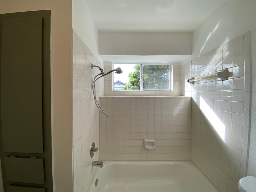 12318 Marogot Run Property Photo 17