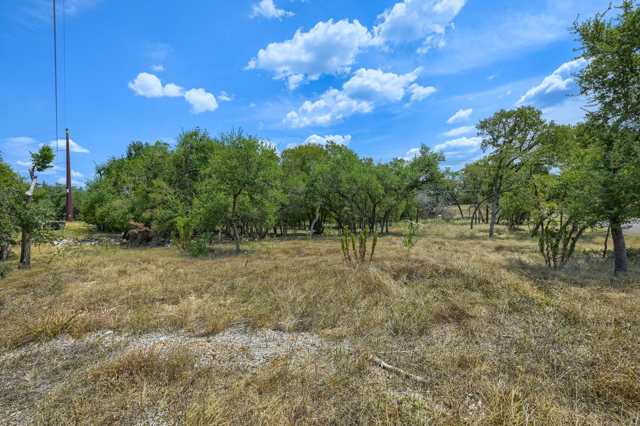 0 Leveritts Loop Property Photo 2
