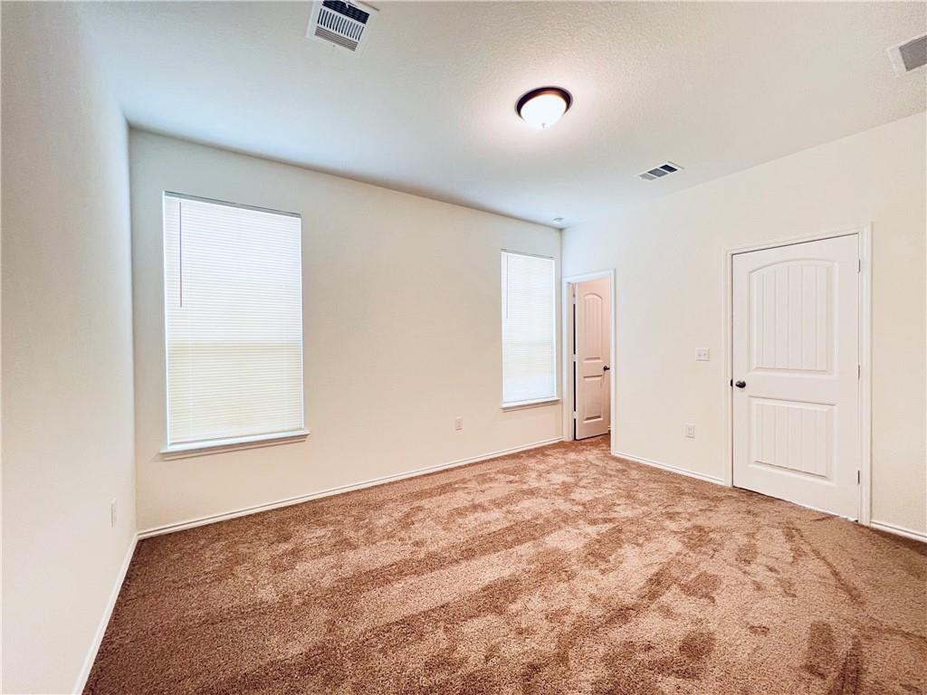 6409 Wagon Spring St Property Photo 6