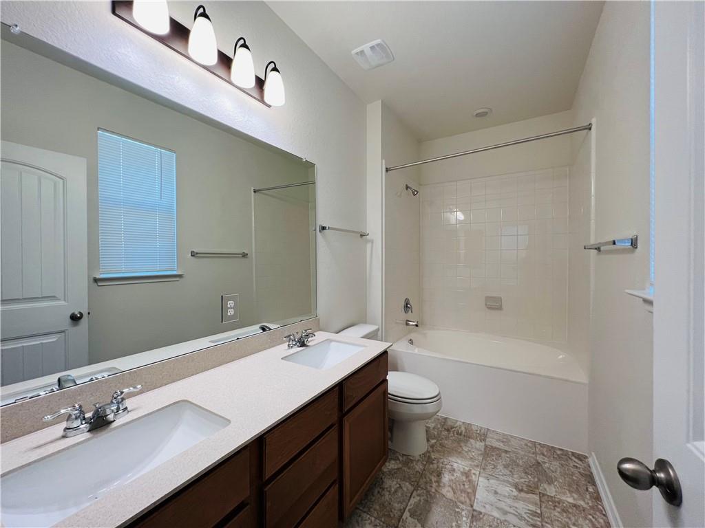 6409 Wagon Spring St Property Photo 8