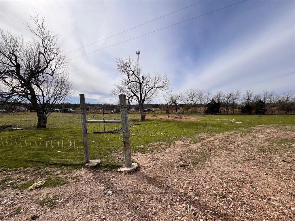606 Mesa Dr Property Photo 7