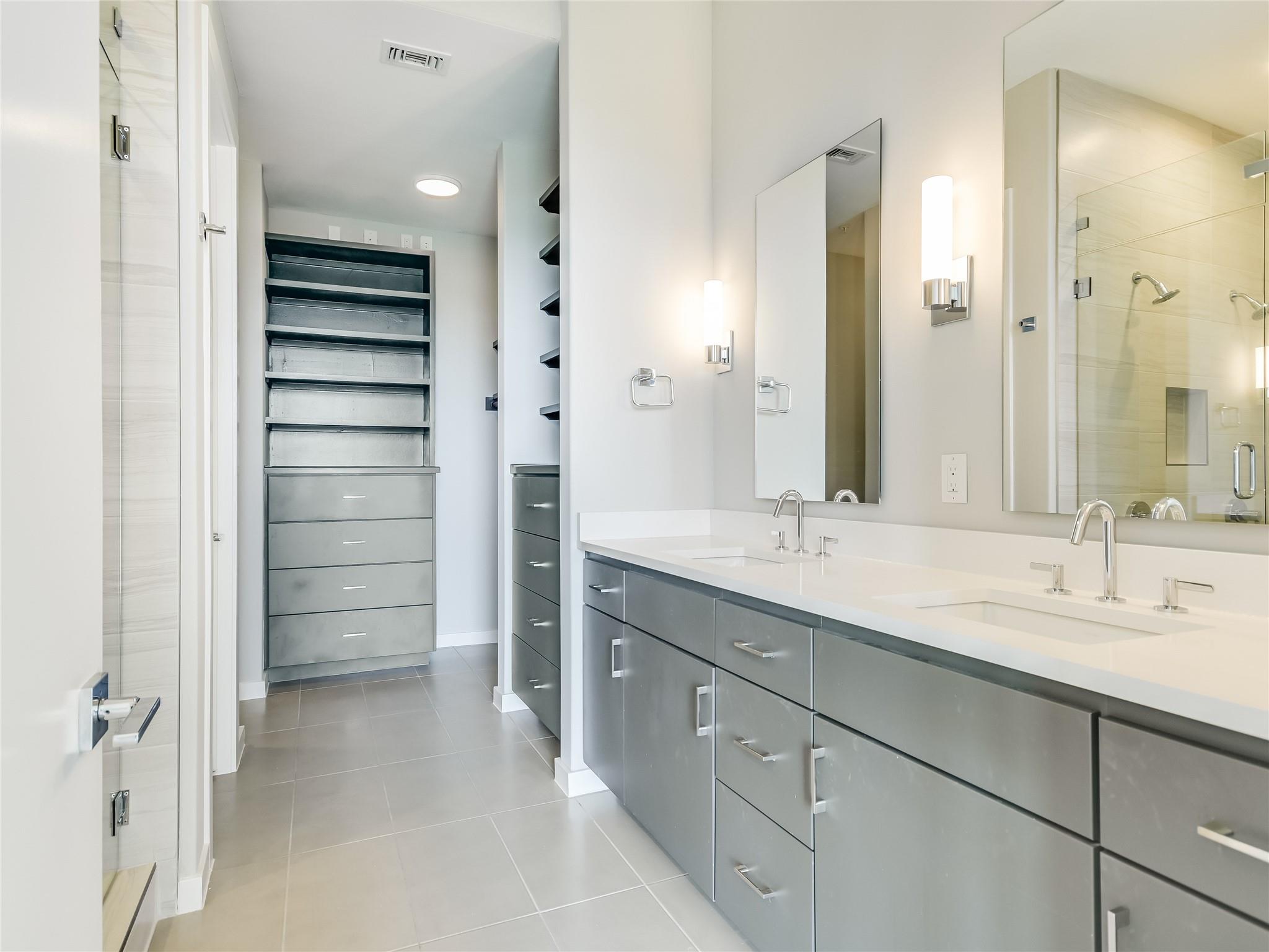 5921 Hi Line Rd #2.402 Property Photo 9