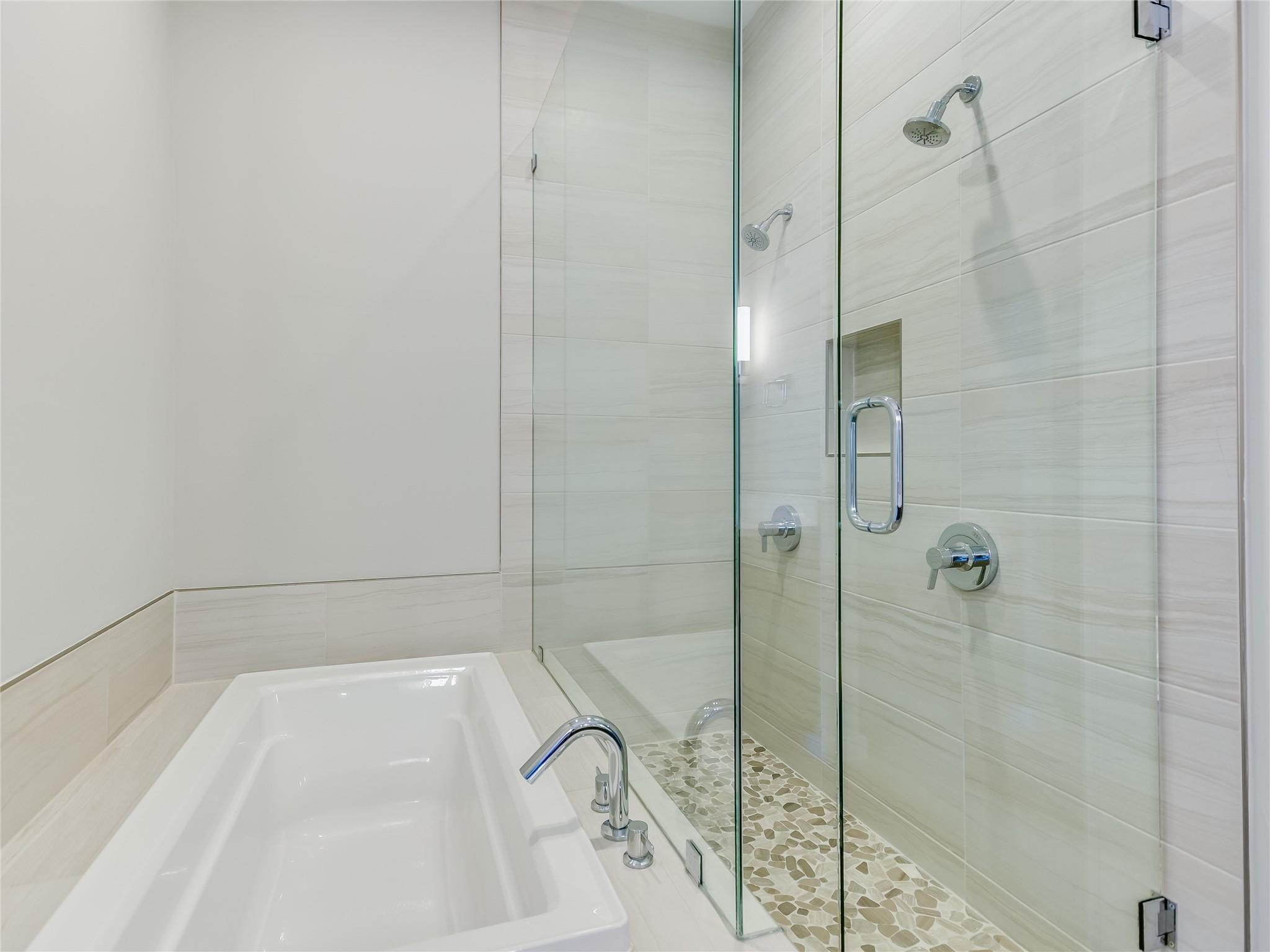 5921 Hi Line Rd #2.402 Property Photo 10