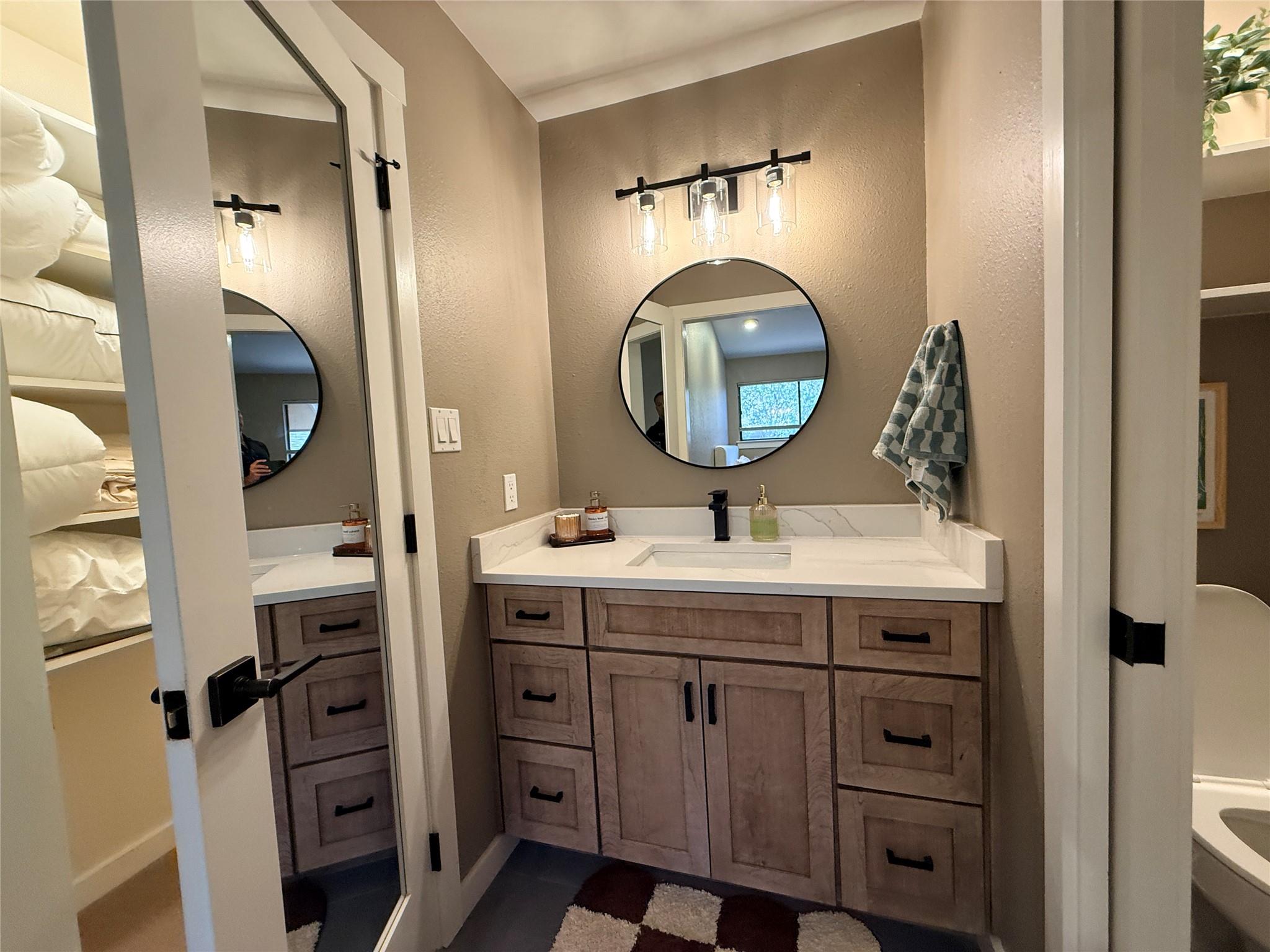 1321 Spyglass Dr #b Property Photo 18