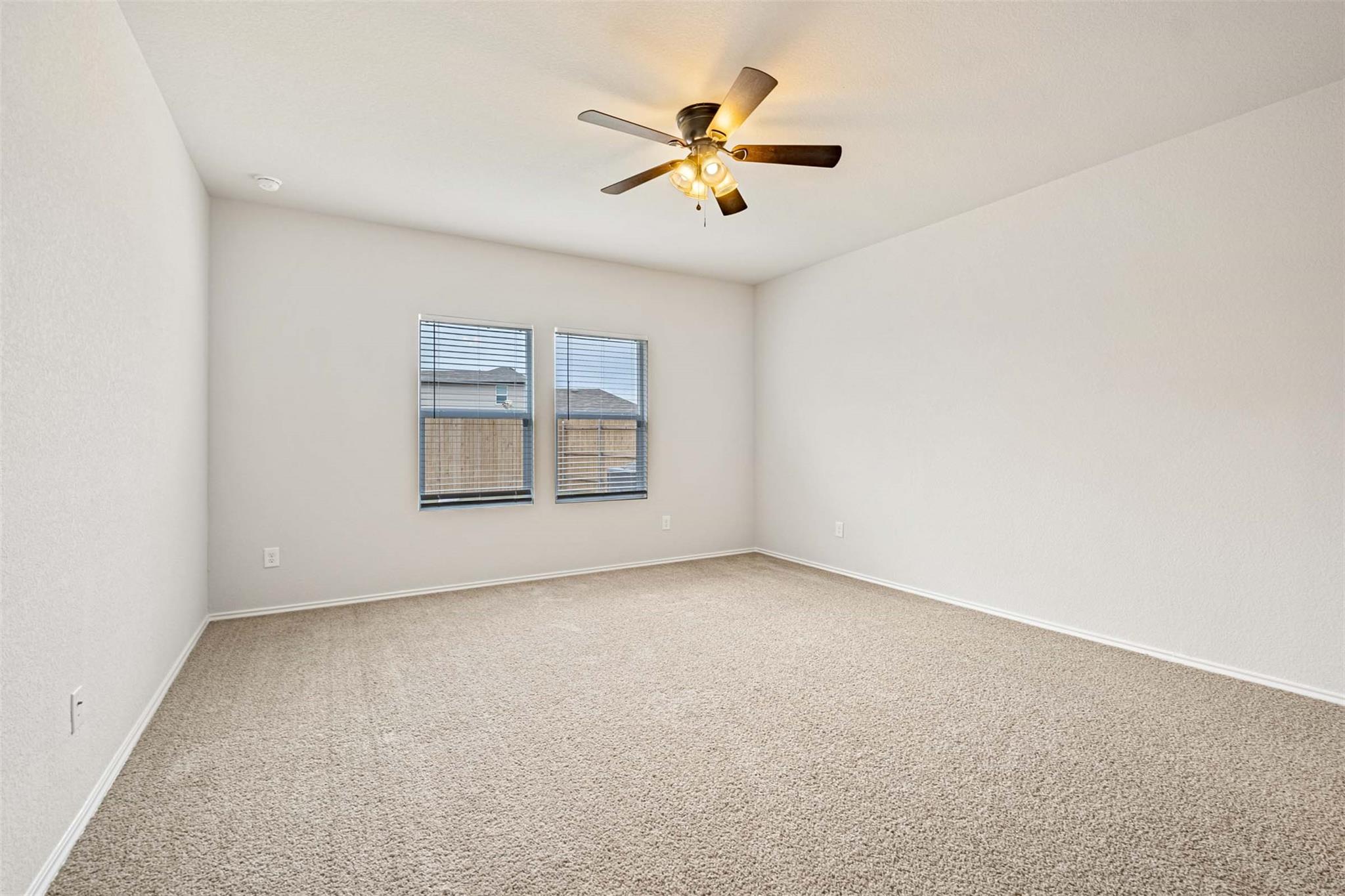 204 Lily Pond Trl Property Photo 14