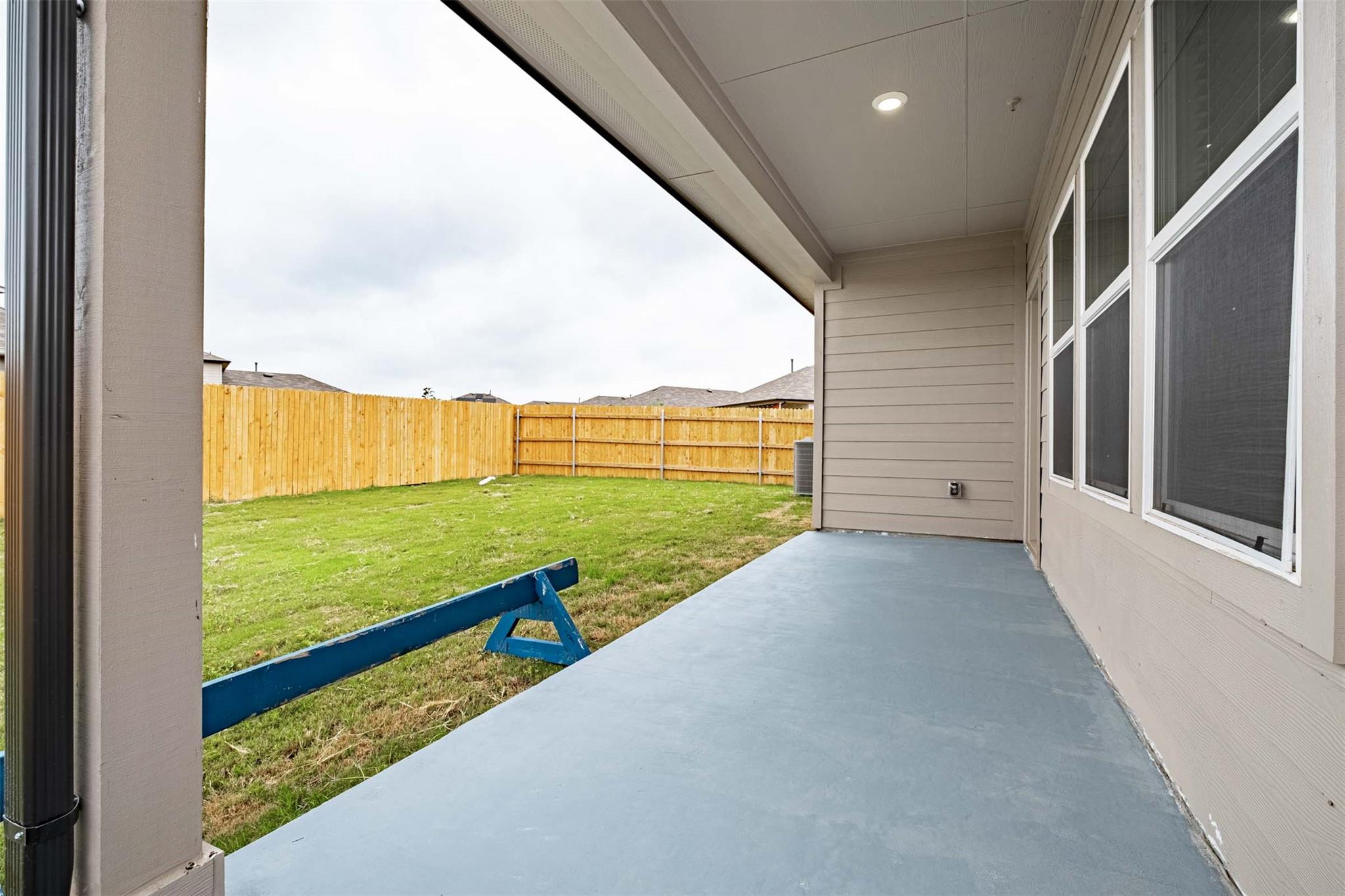 204 Lily Pond Trl Property Photo 25