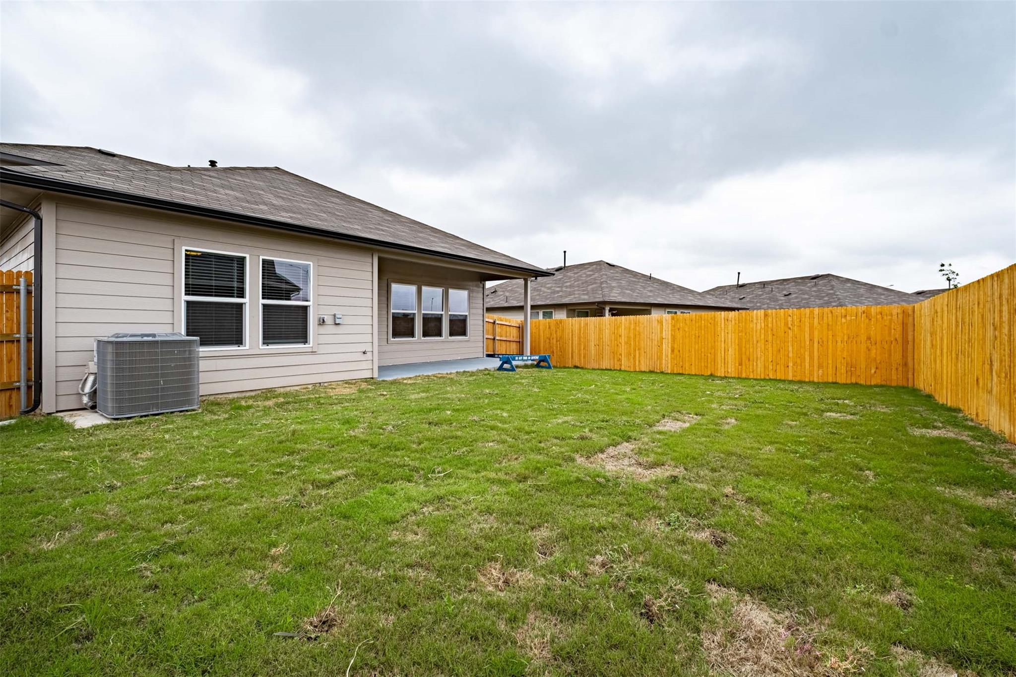 204 Lily Pond Trl Property Photo 28