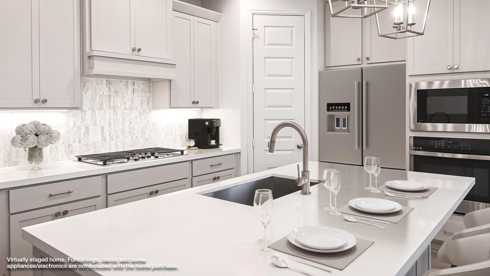 172 Basket Flower Loop Property Photo 3