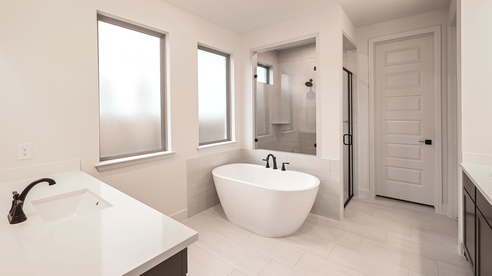 172 Basket Flower Loop Property Photo 9