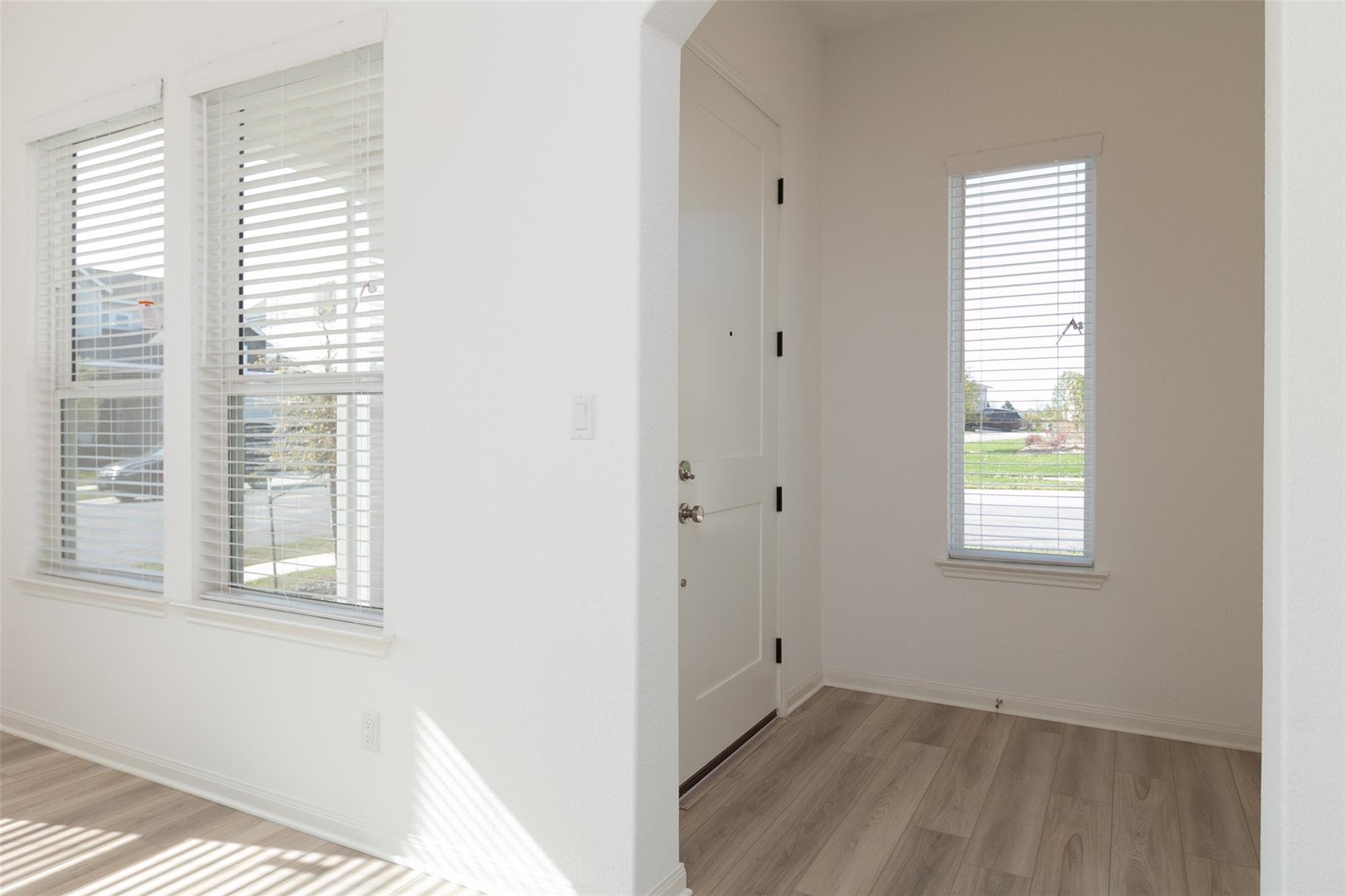 5303 Bruno St Property Photo 5