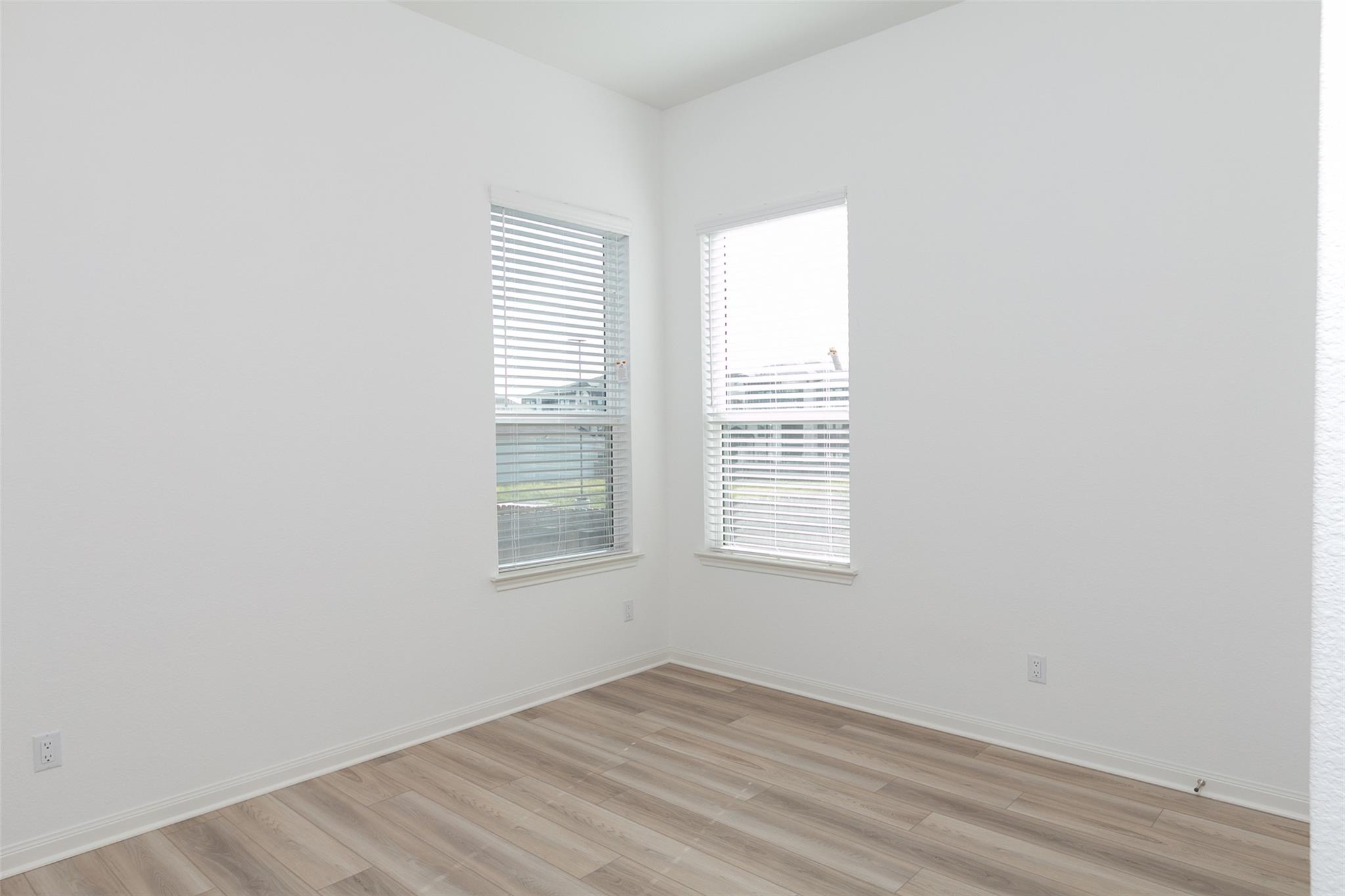 5303 Bruno St Property Photo 14