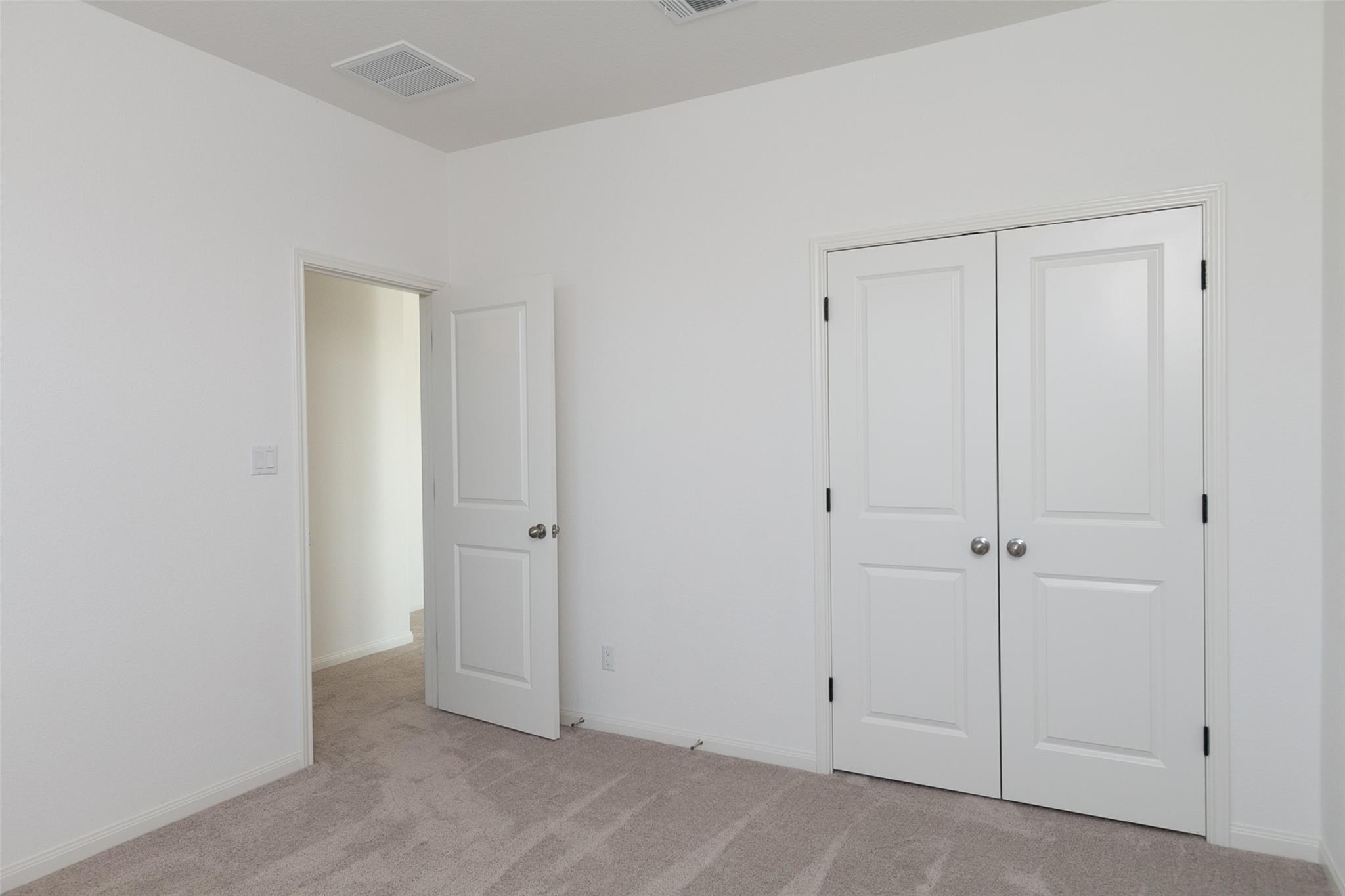 5303 Bruno St Property Photo 24