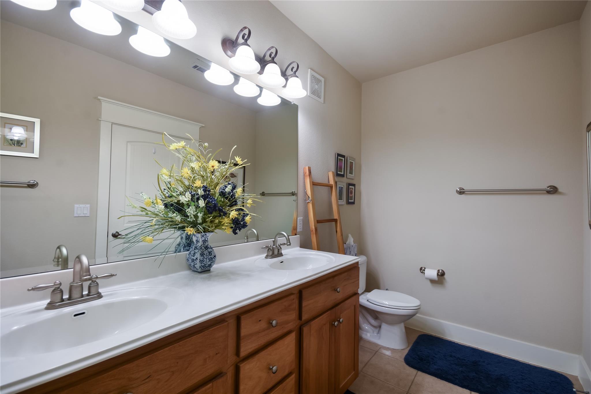 17700 Edgewood Way 203 Property Photo 16