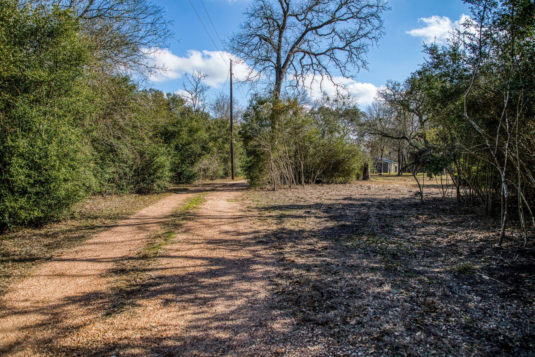 9865 Fm 2981 Property Photo 2