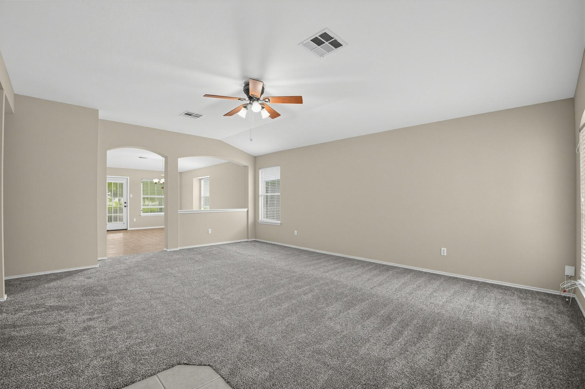 1417 Sweet Leaf Ln Property Photo 6
