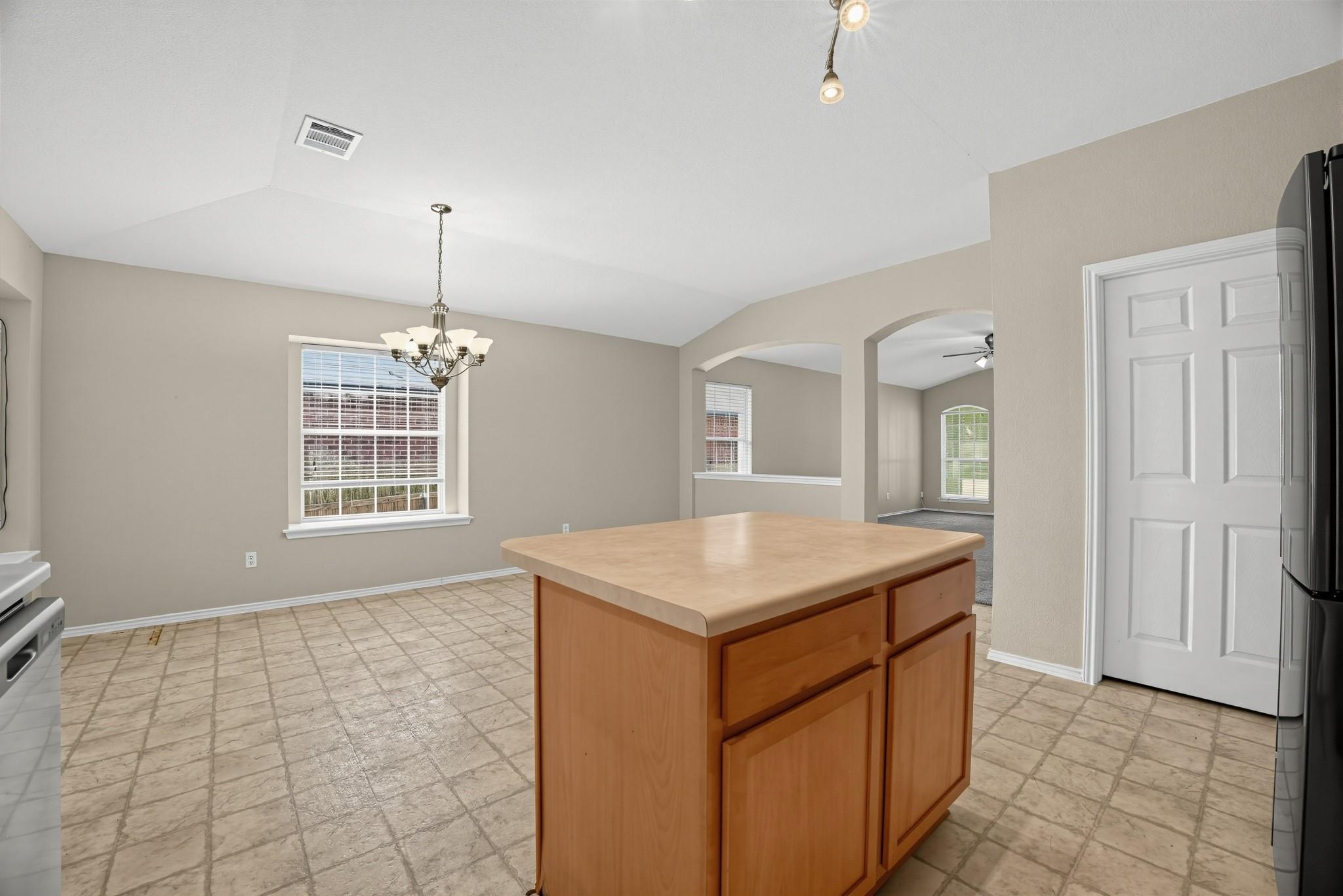 1417 Sweet Leaf Ln Property Photo 16