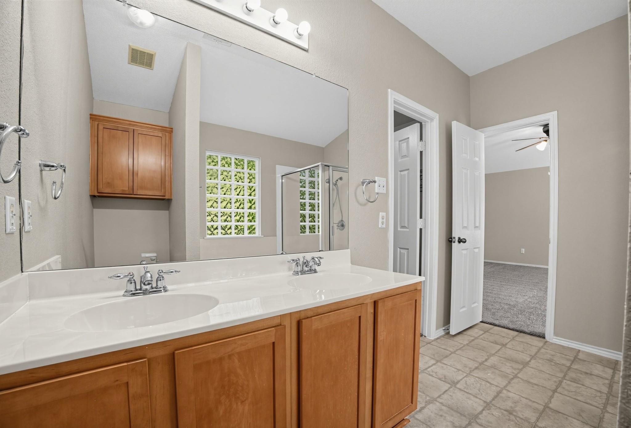 1417 Sweet Leaf Ln Property Photo 27