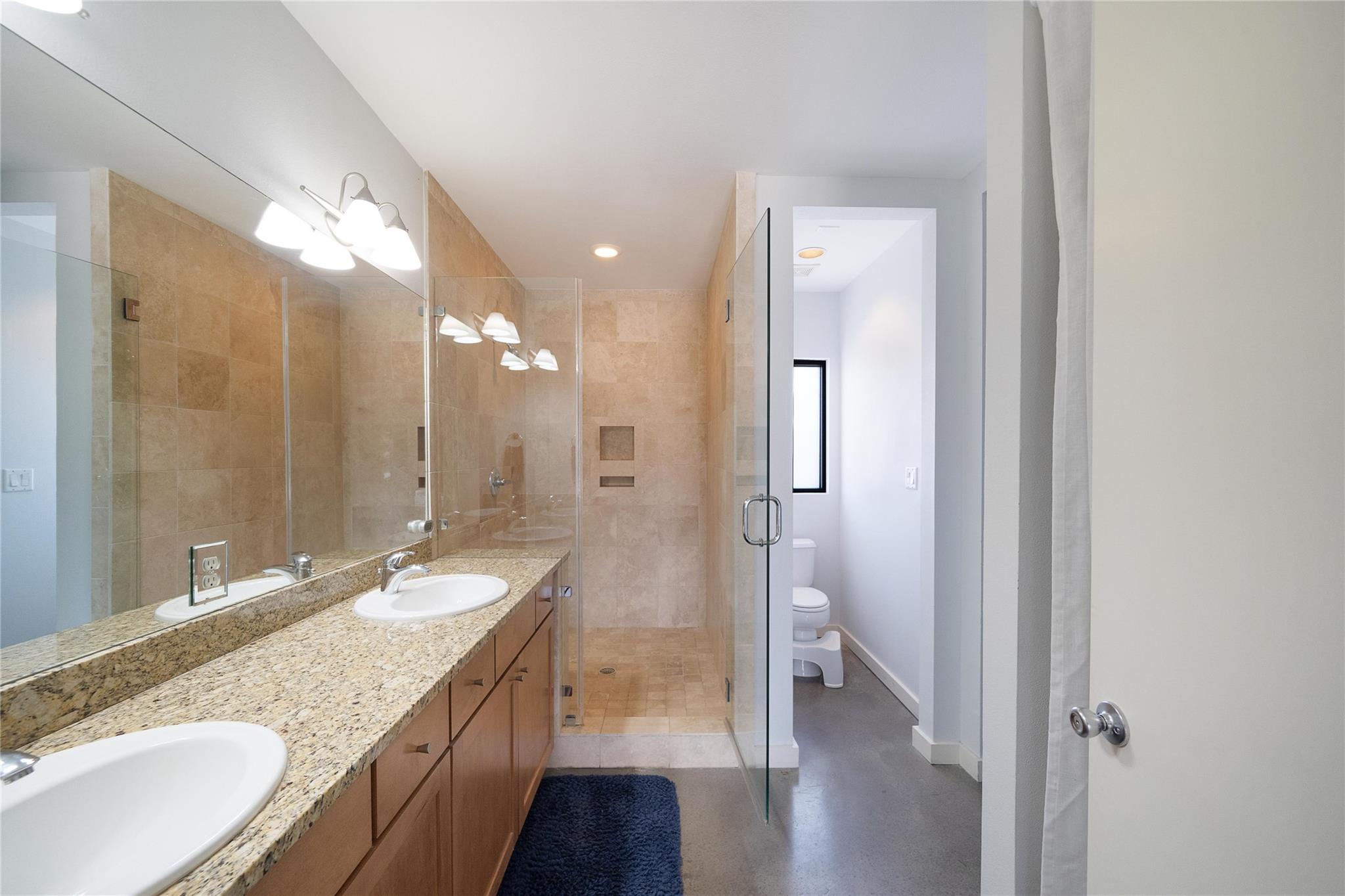 2525 S Lamar Blvd #304 Property Photo 14