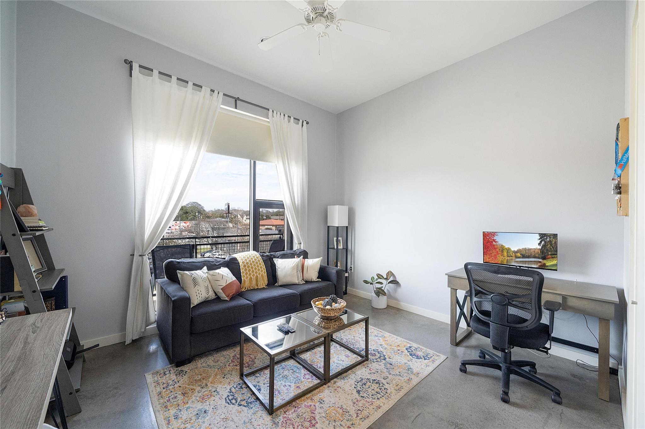 2525 S Lamar Blvd #304 Property Photo 17