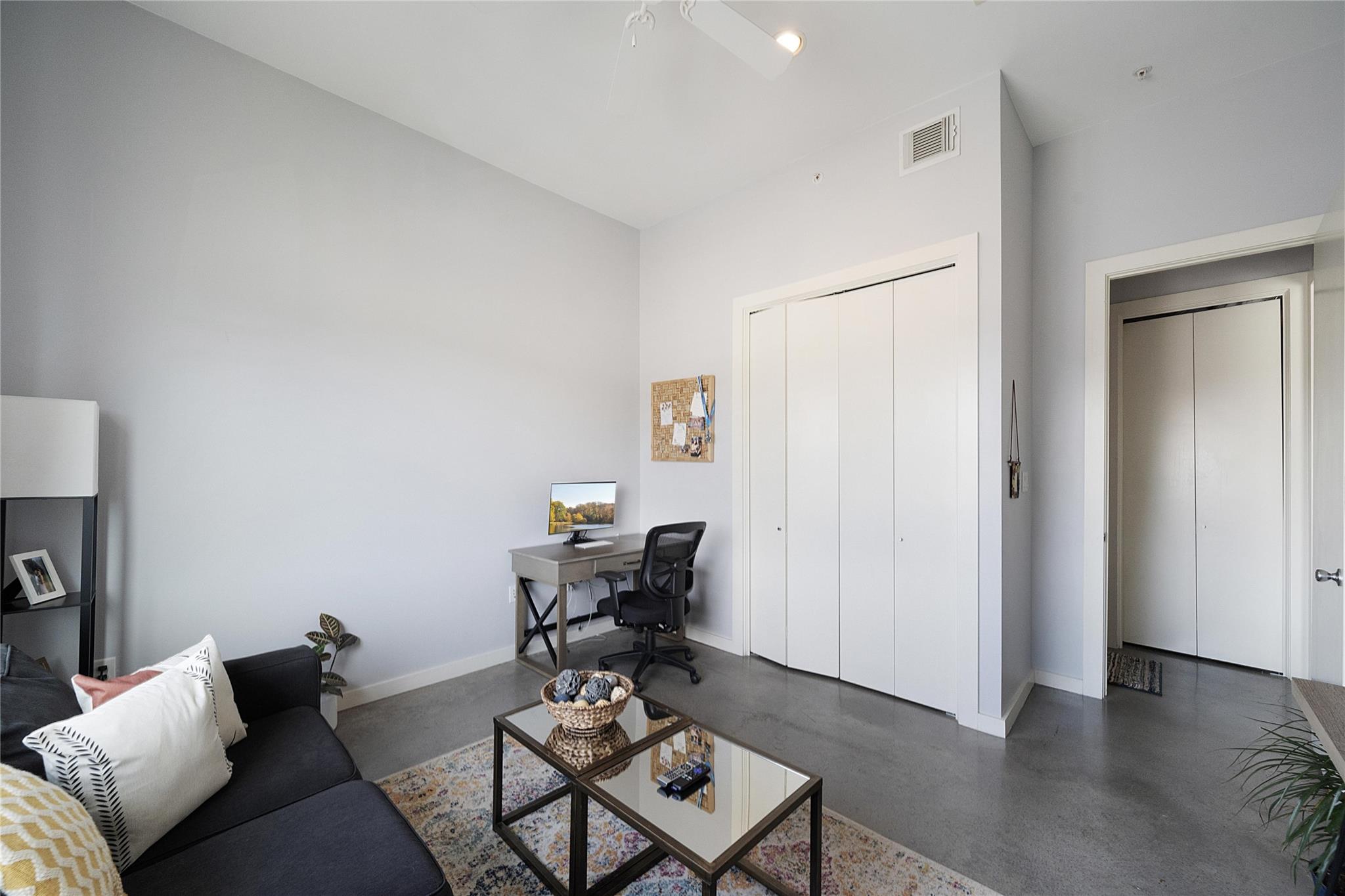 2525 S Lamar Blvd #304 Property Photo 18