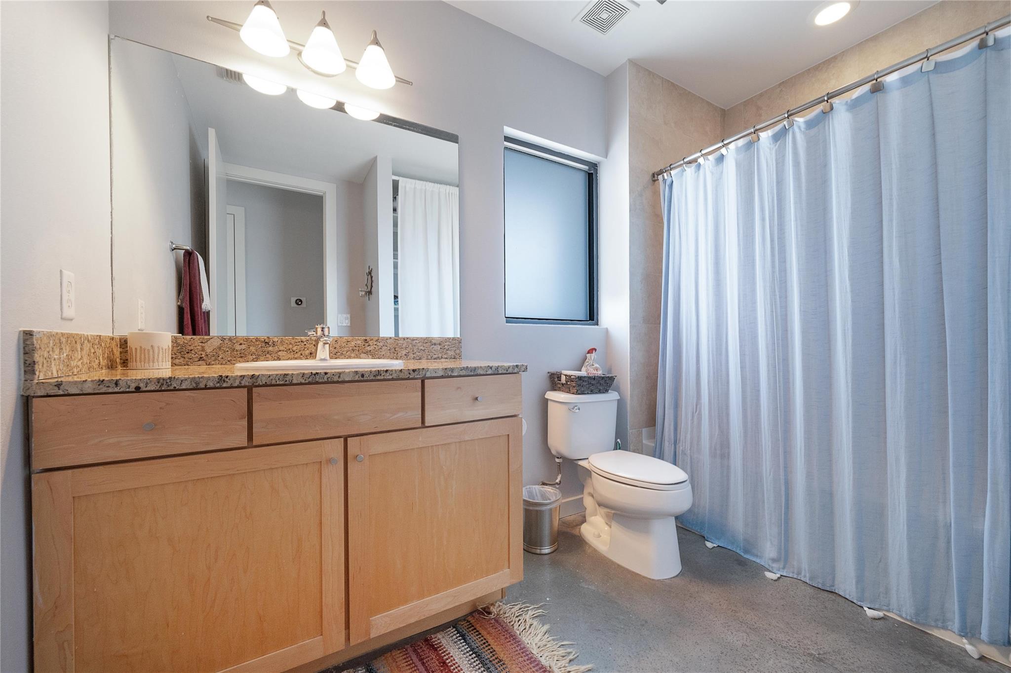 2525 S Lamar Blvd #304 Property Photo 19